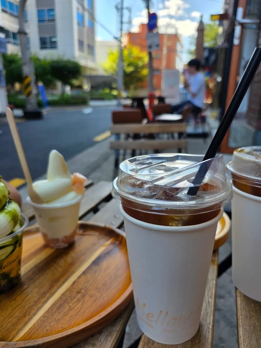 A cup of iced americano at Mellows
