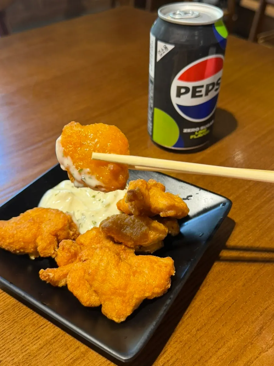 매콤한 라멘과 가라아게 조합