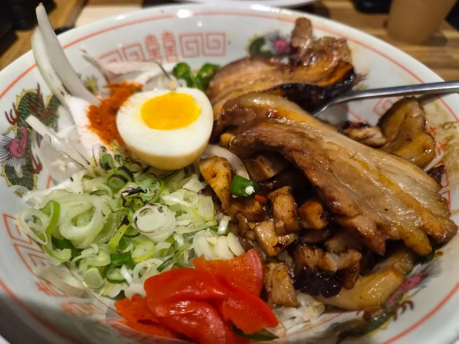 Chashu meat and rice served together in the chashu don