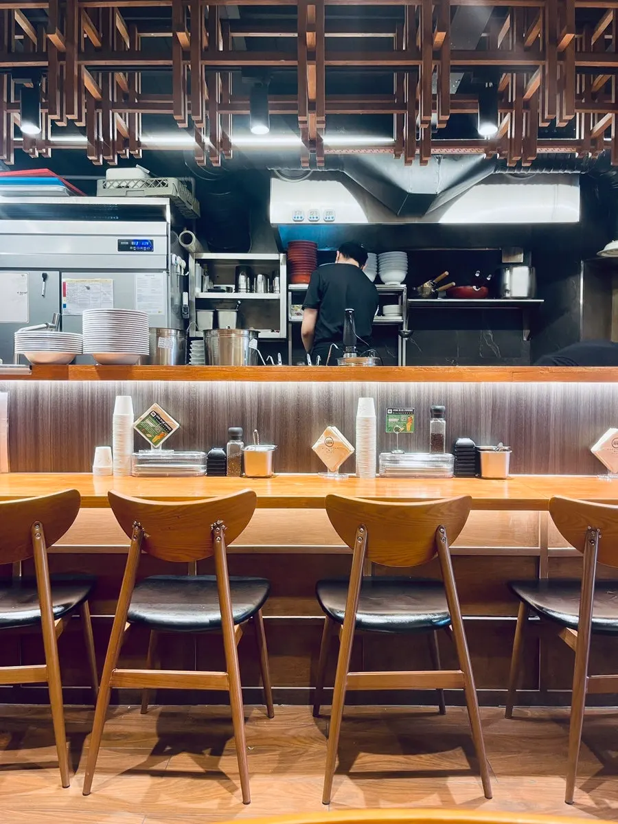 Interior of Mentsuru Euljiro Branch with Japanese-style vibe