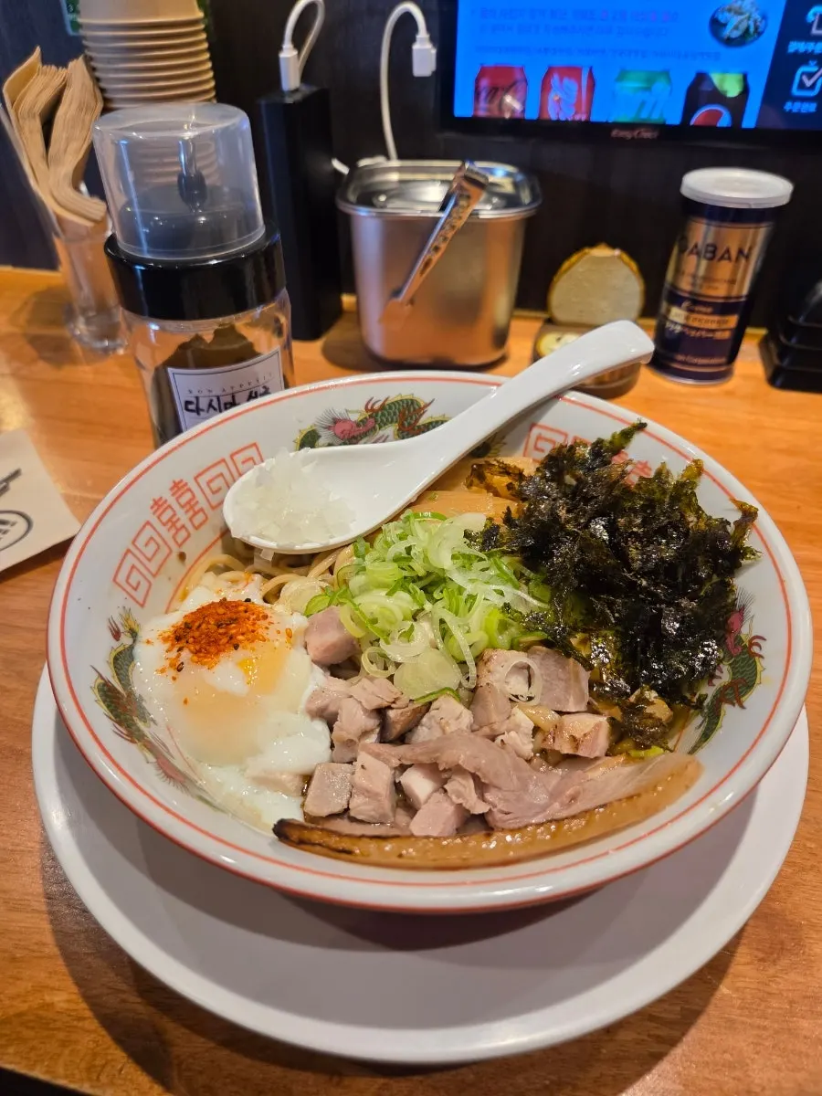 A bowl of oil-based seasoned abura soba