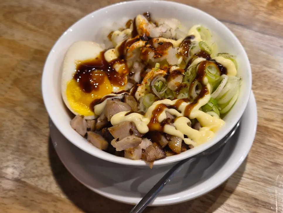 Mini donburi side dish at Mentsuru City Hall Branch
