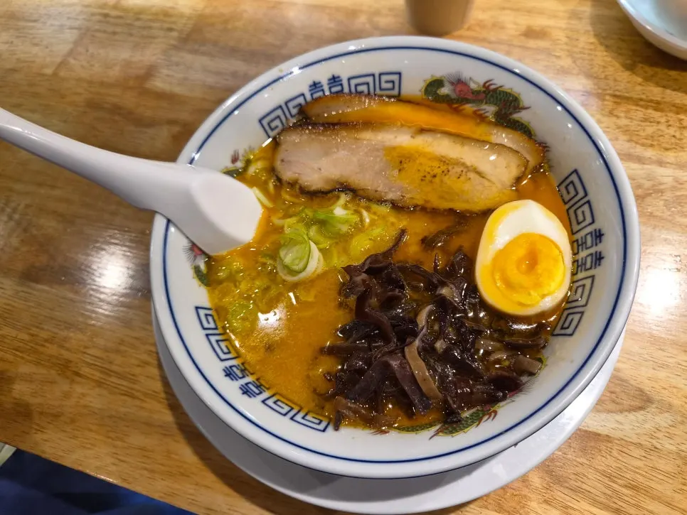 Thick mazesoba noodles mixed with seasoning