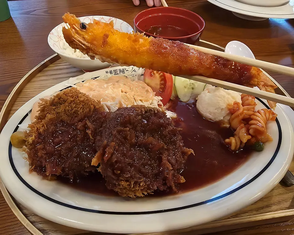 Large shrimp katsu and potato salad