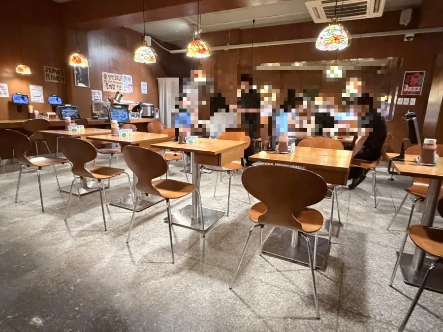 토마토 라멘 종류가 적힌 메뉴판