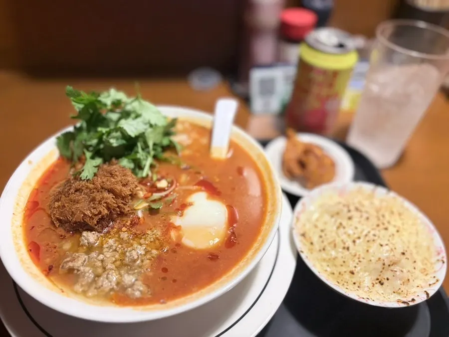 탄탄 토마토 라멘 한 그릇