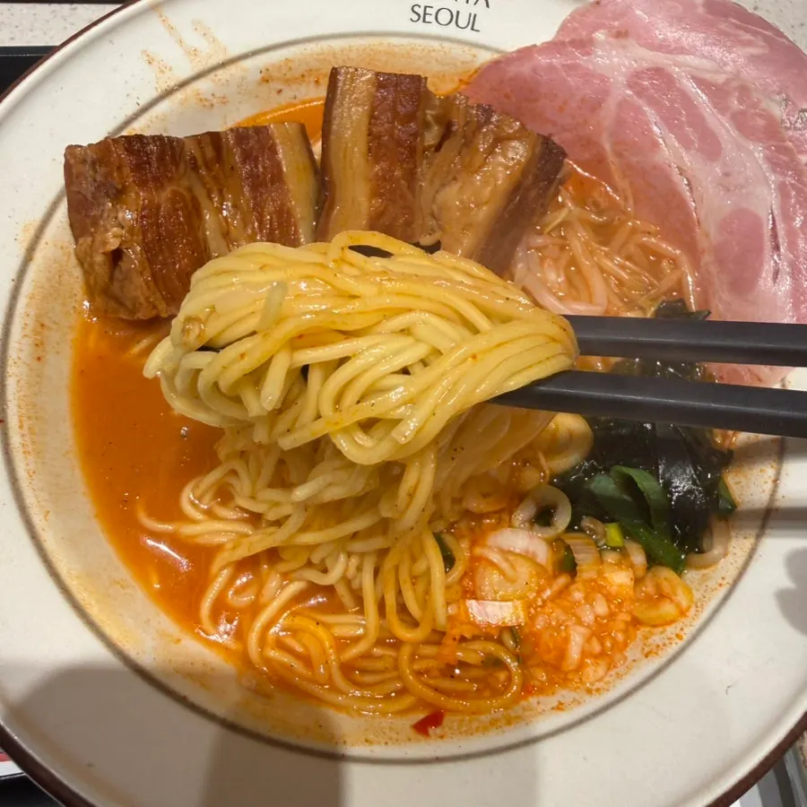 Spicy dongpo pork ramen with added heat