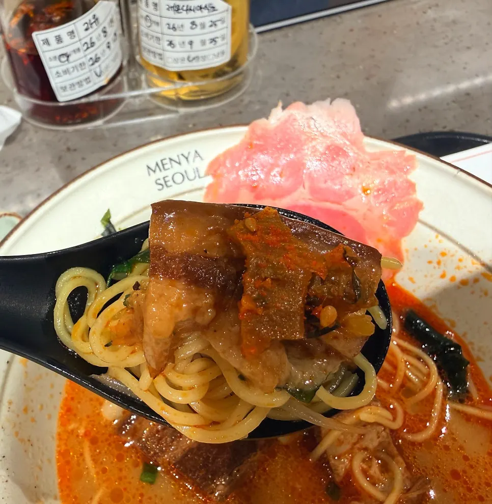Jambon wrapped in noodles