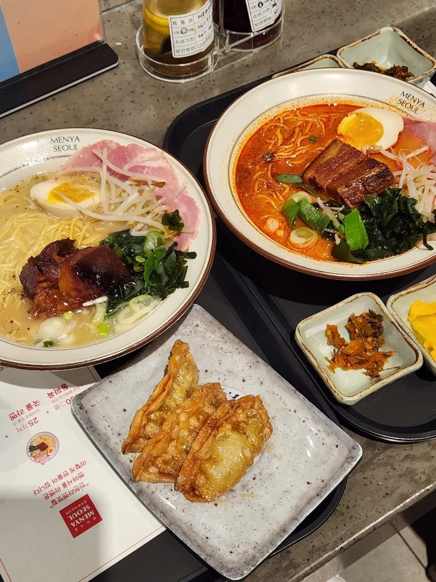 Table with the dongpo pork ramen set and single order