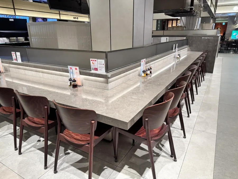 Bar seating table with ramen and karaage set together