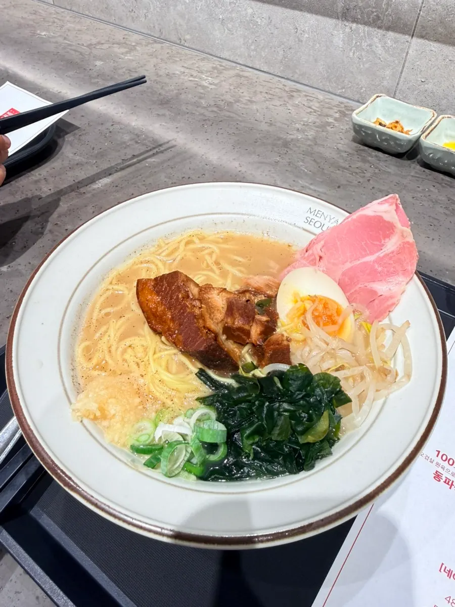 Dongpo pork char siu ramen with rich meat broth