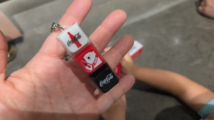 Keycap gift placed alongside the meal