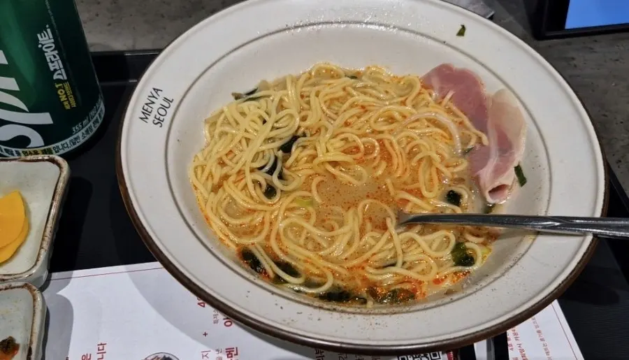 Ramen broth changed in color after chili oil was added