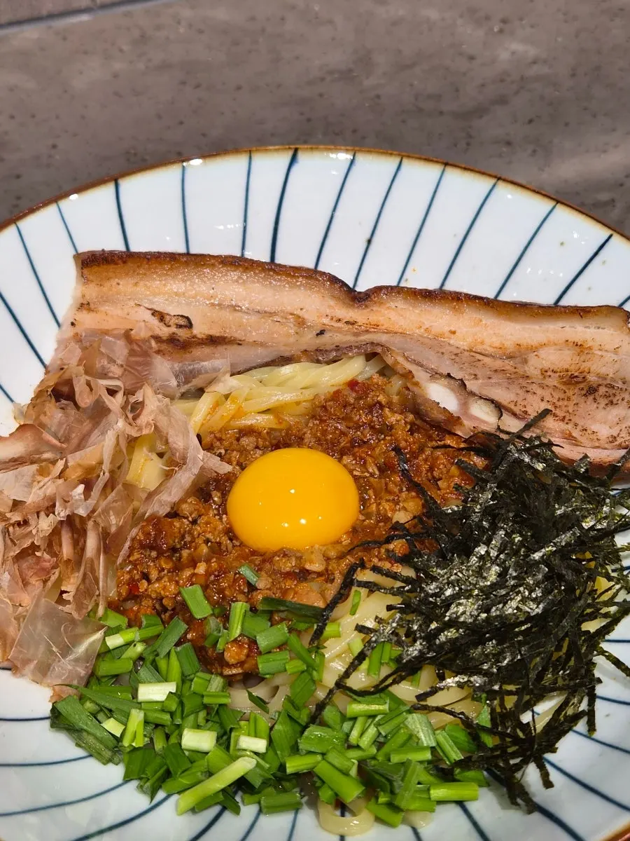 Pork belly mazesoba drizzled with kelp vinegar