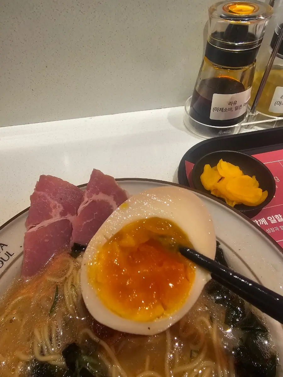 아이파크몰 리빙파크 7층 멘야서울 입구