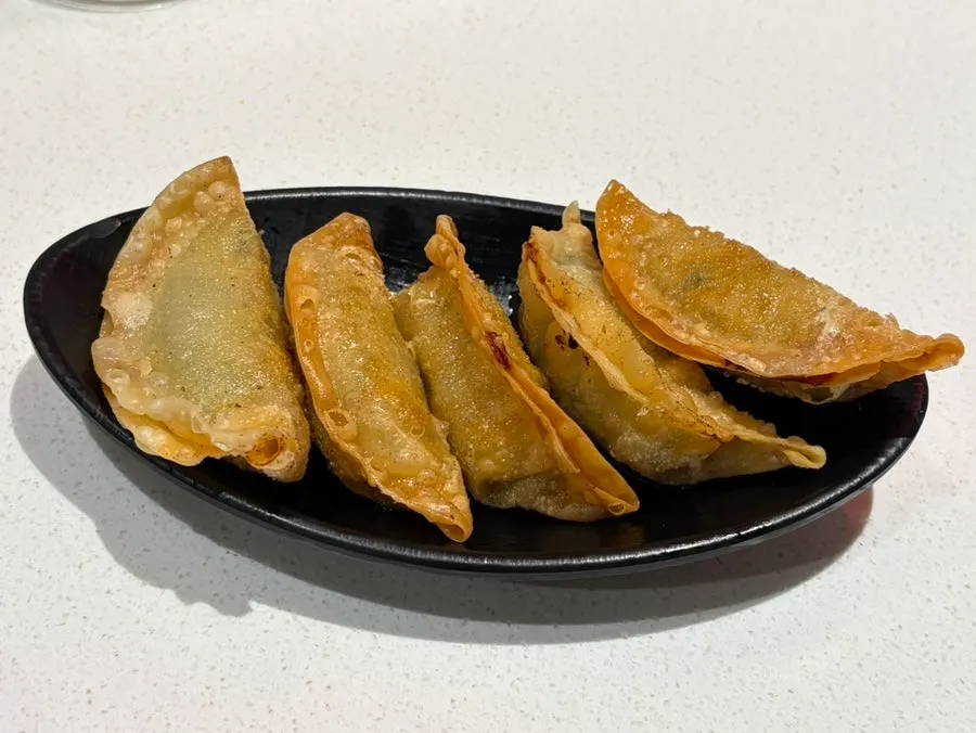 Bassak gyoza ordered à la carte
