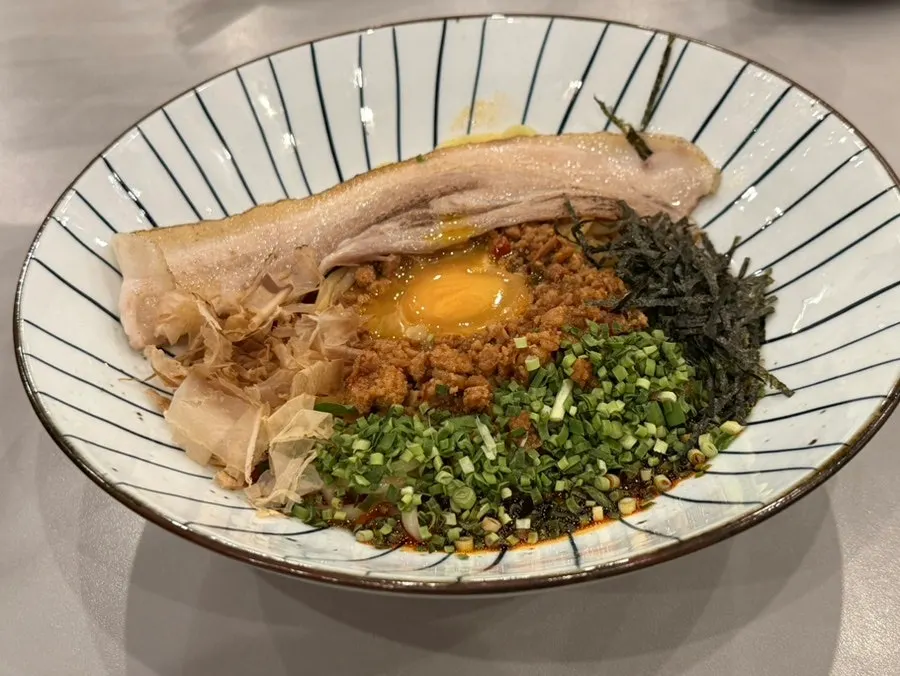 통삼겹 마제소바 한 그릇