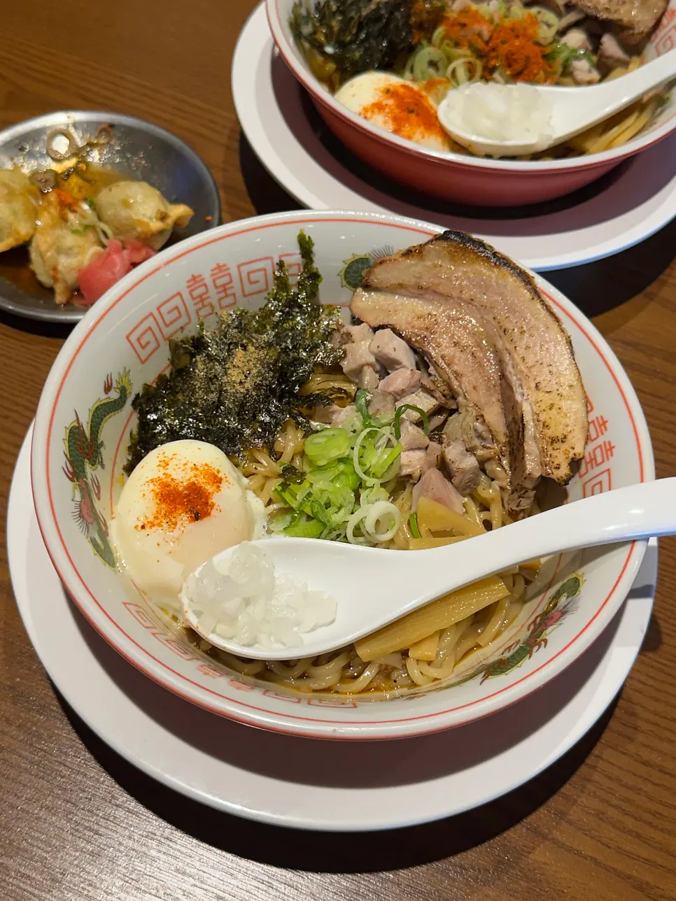 고기가 많이 올라간 아부라소바
