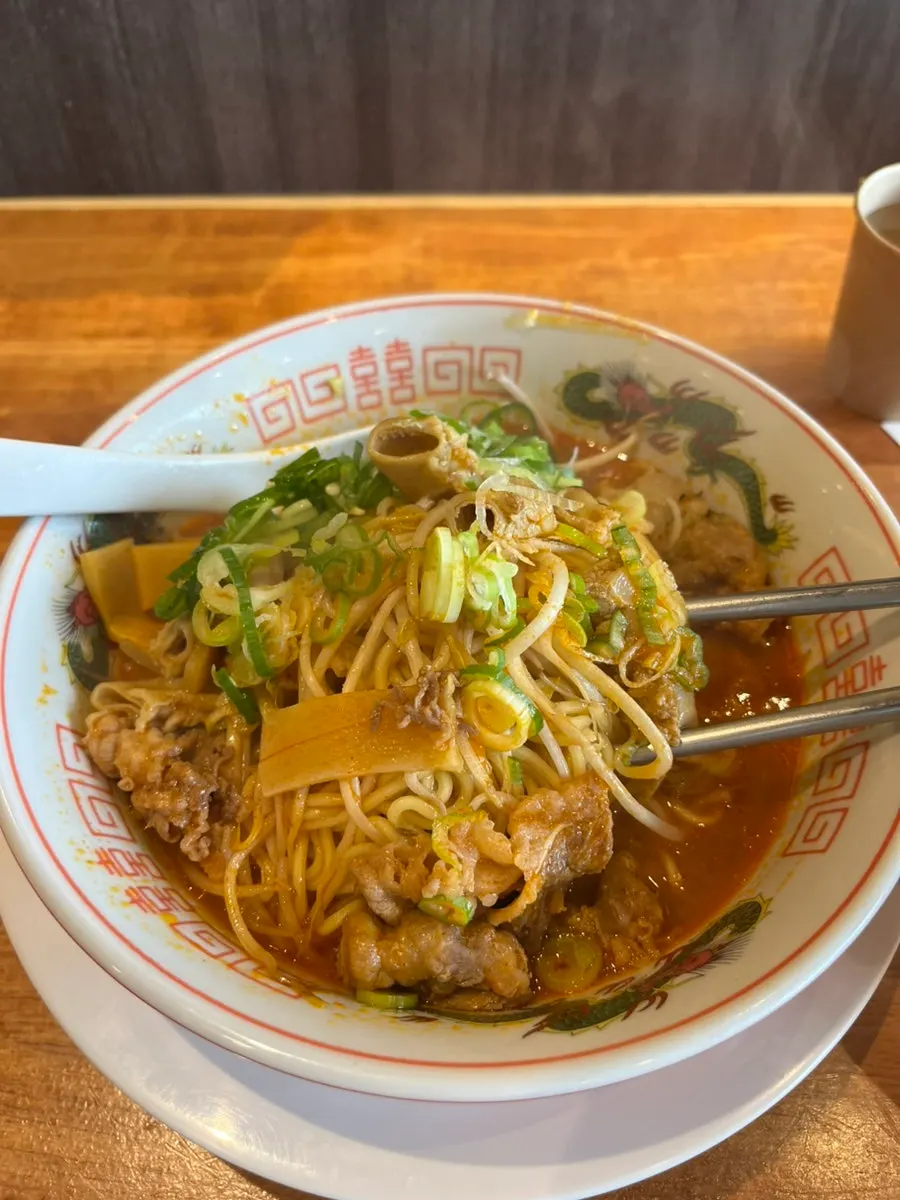 Motsu ramen loaded with bean sprouts