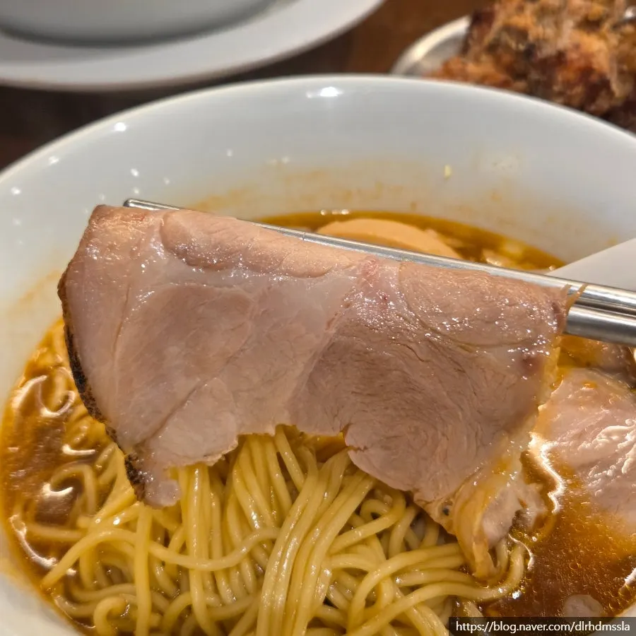A generously portioned bowl of Mentsuru ramen