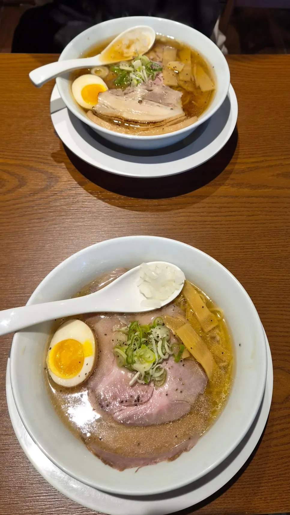 Mentsuru shoyu ramen with soy sauce-based broth
