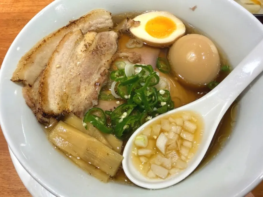 A bowl of Mentsuru's shoyu ramen