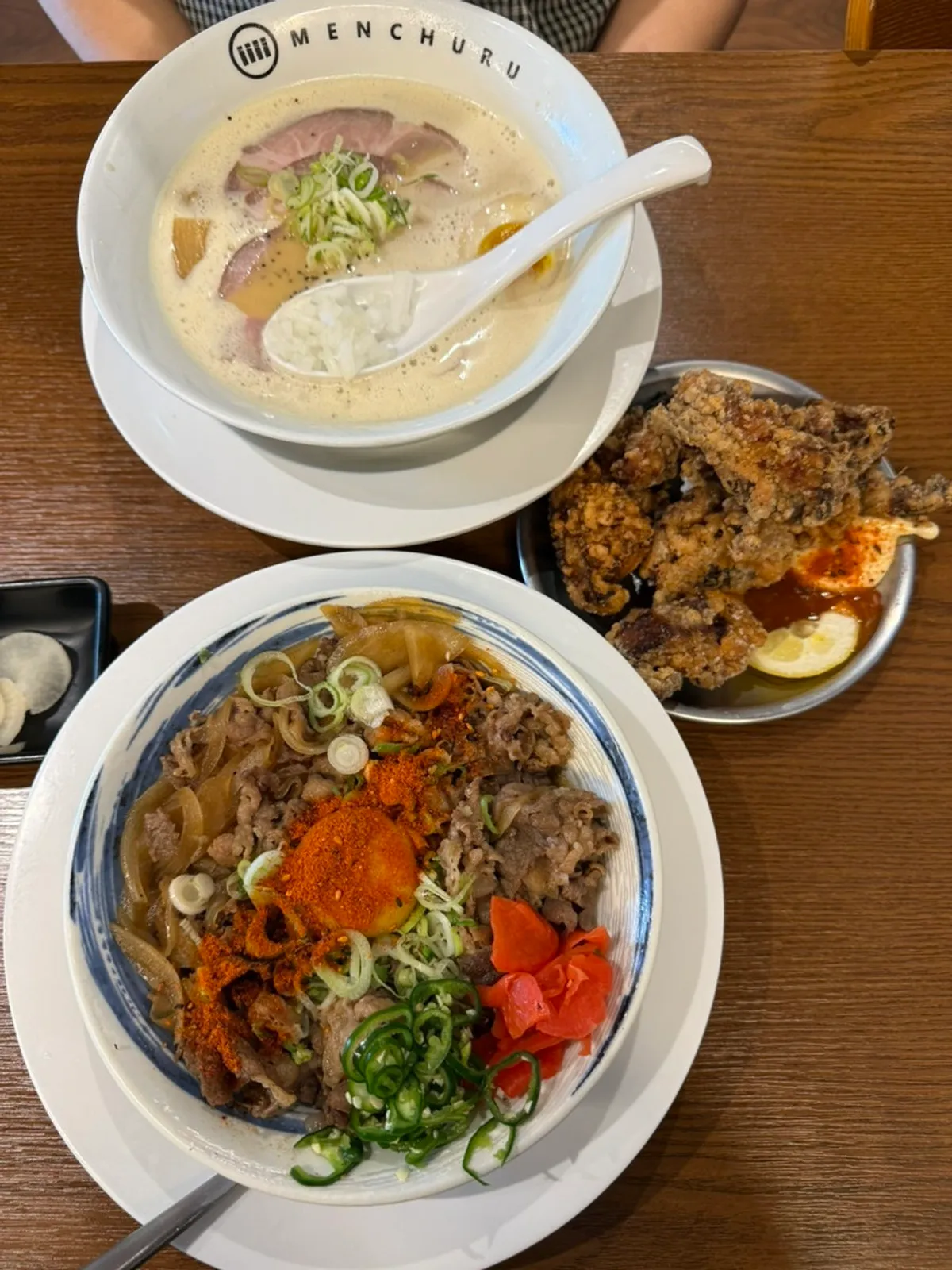 진한 닭 육수의 토리파이탄 한 그릇