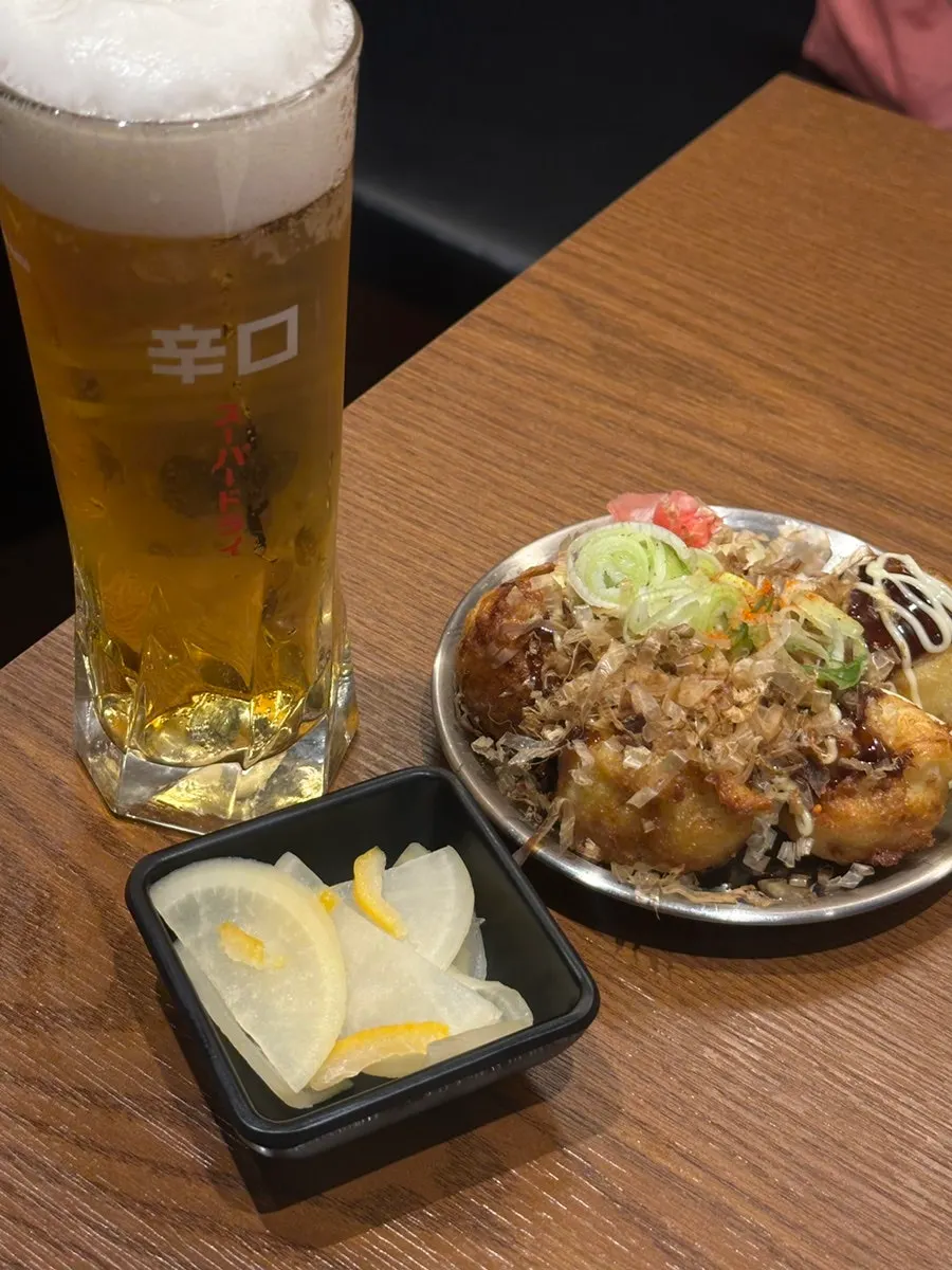 타코야끼와 생맥주, 유자 단무지 한 상