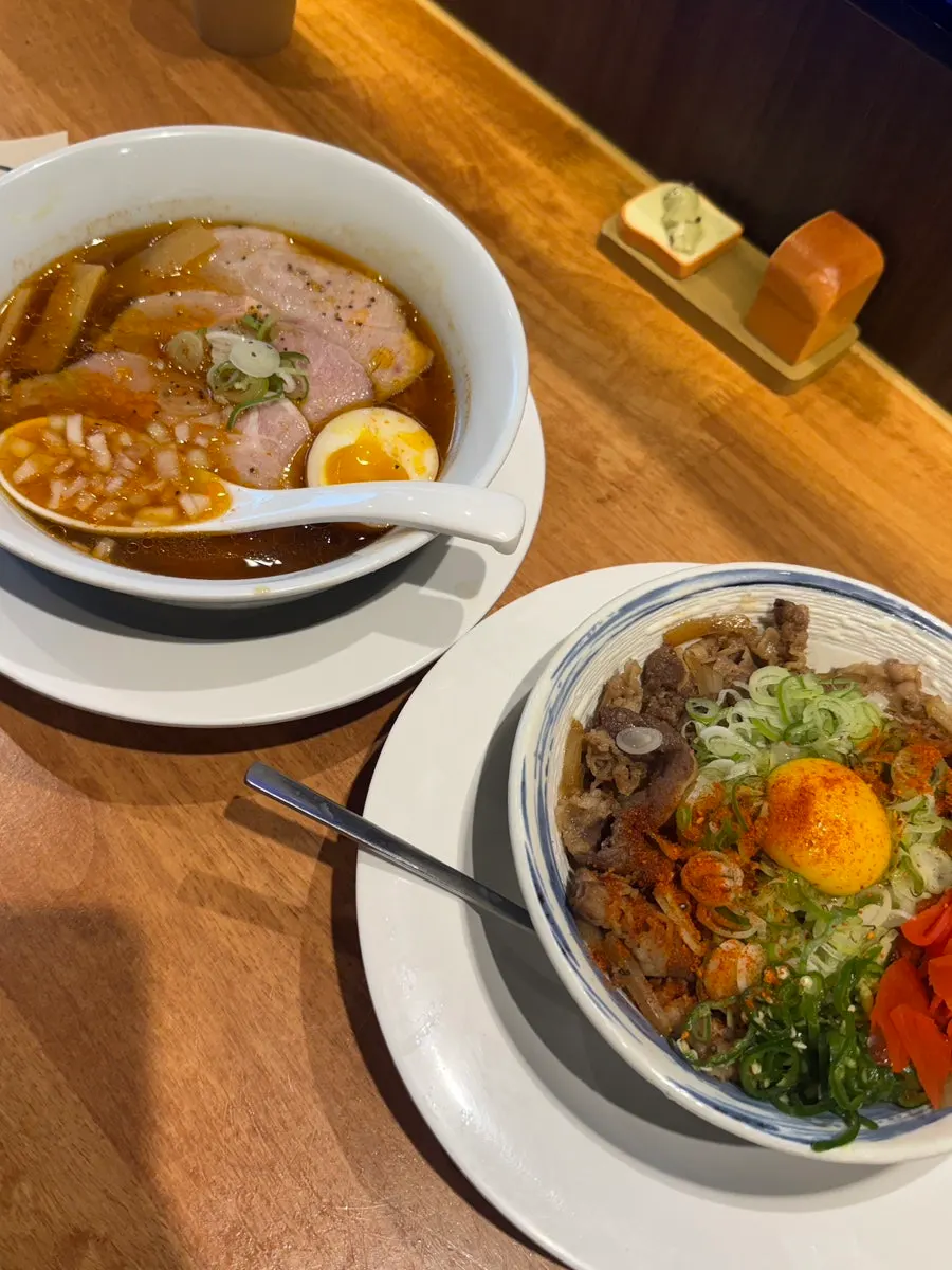 A bowl of Mentsuru's spicy shoyu ramen