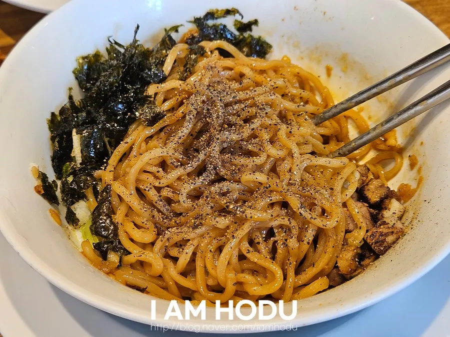Abura soba topped with pepper and kelp vinegar