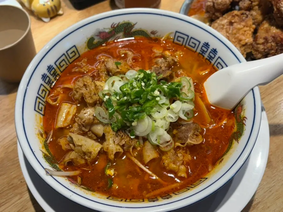 Motsu ramen packed with beef tripe at Mentsuru