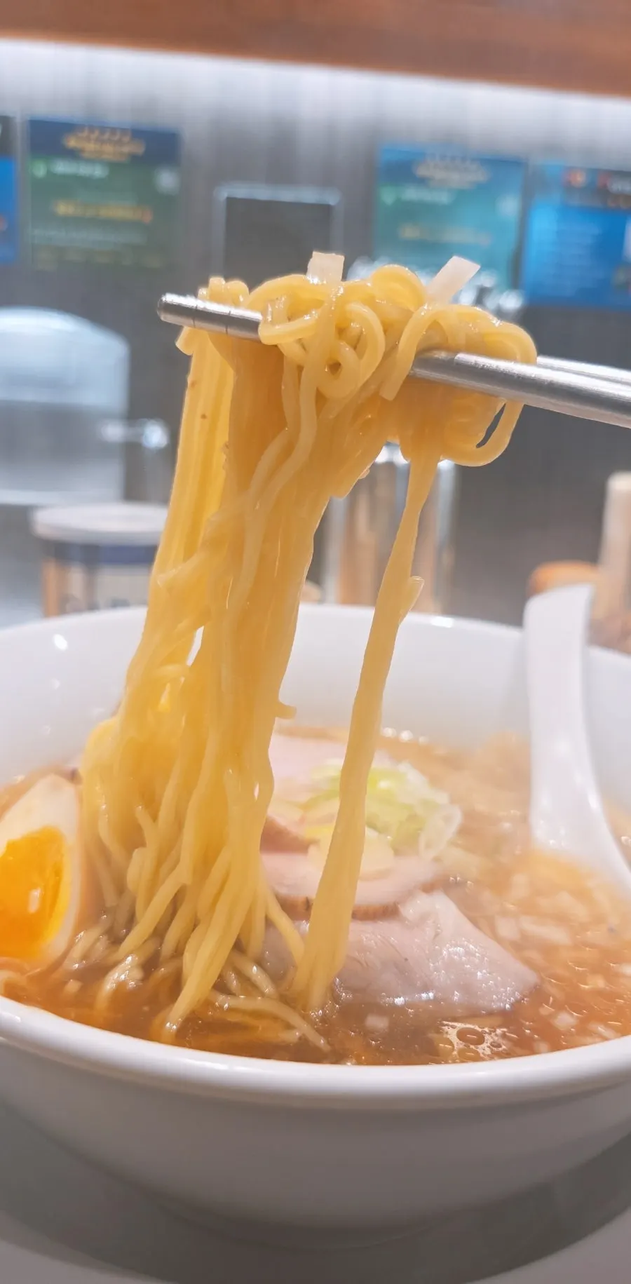 깊은 맛이 난 가라아게 클로즈업