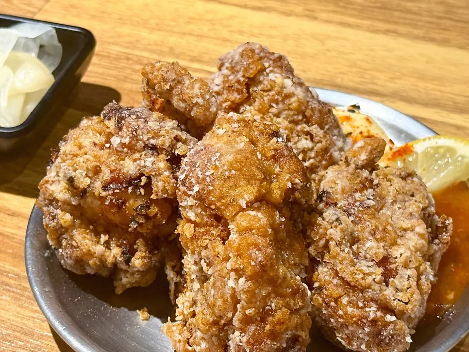 Crispy fried chicken thigh karaage