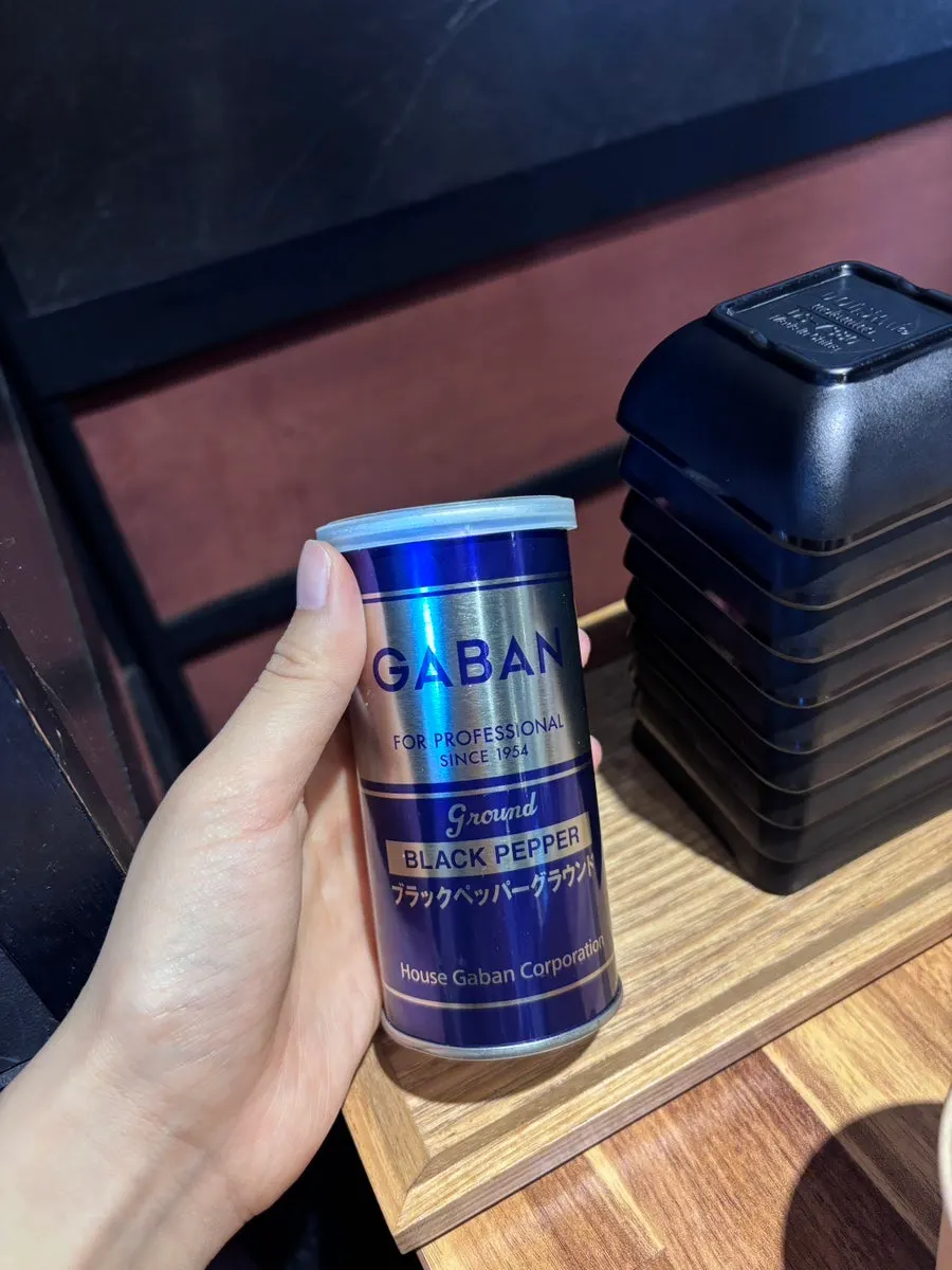 멘츠루 시청점 테이블 기본 세팅
