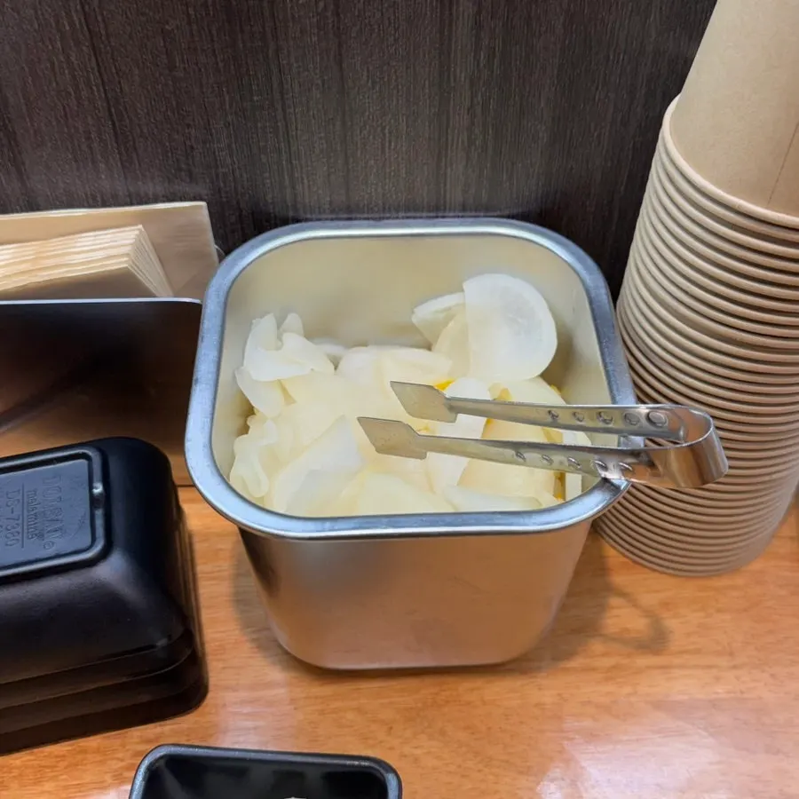 멘츠루 시청점 좌석 휴대폰 거치대
