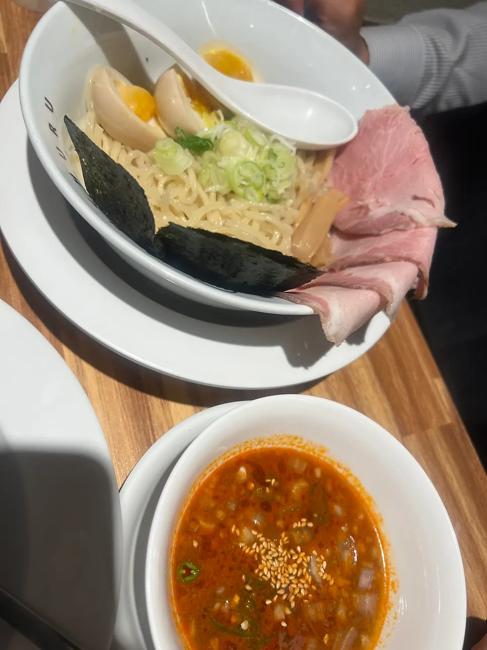 멘츠루 을지로점 식사 마무리 테이블