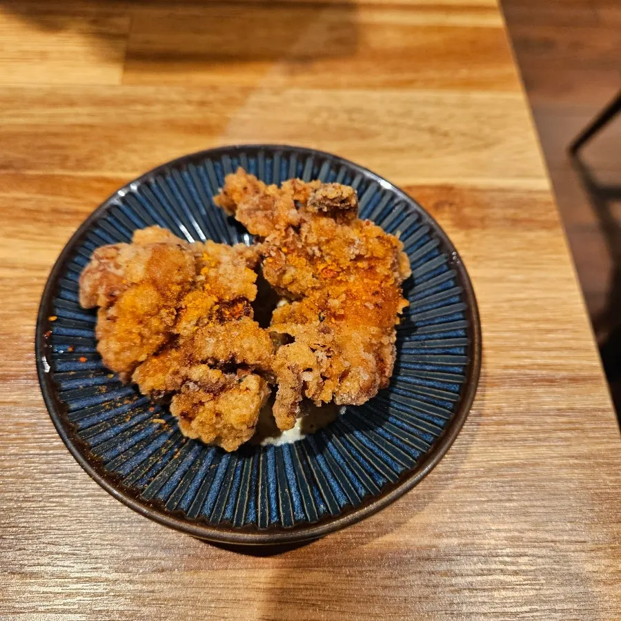 2 pieces of Mentsuru's handmade karaage