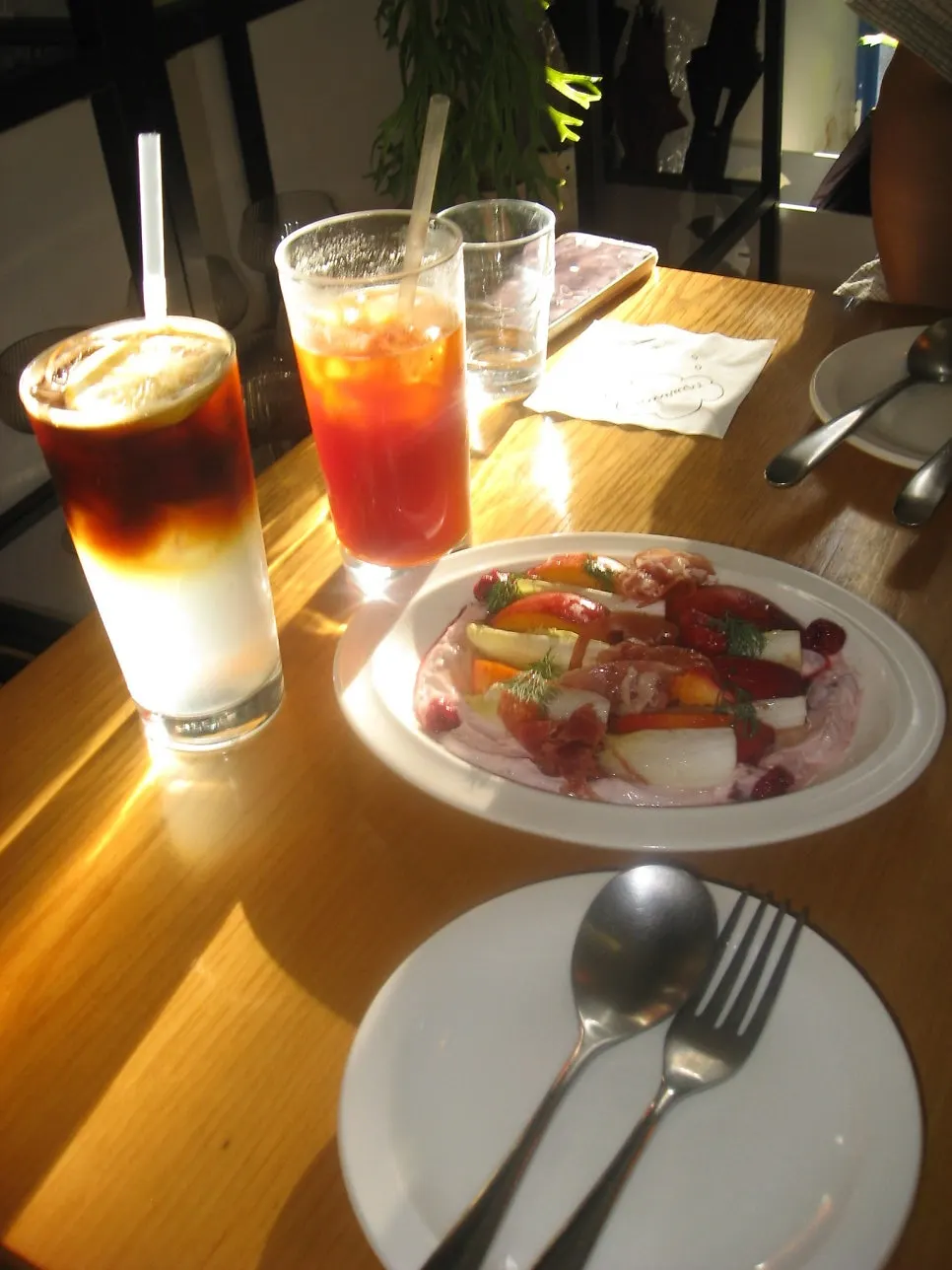 Iced americano and lemon vanilla soda shot