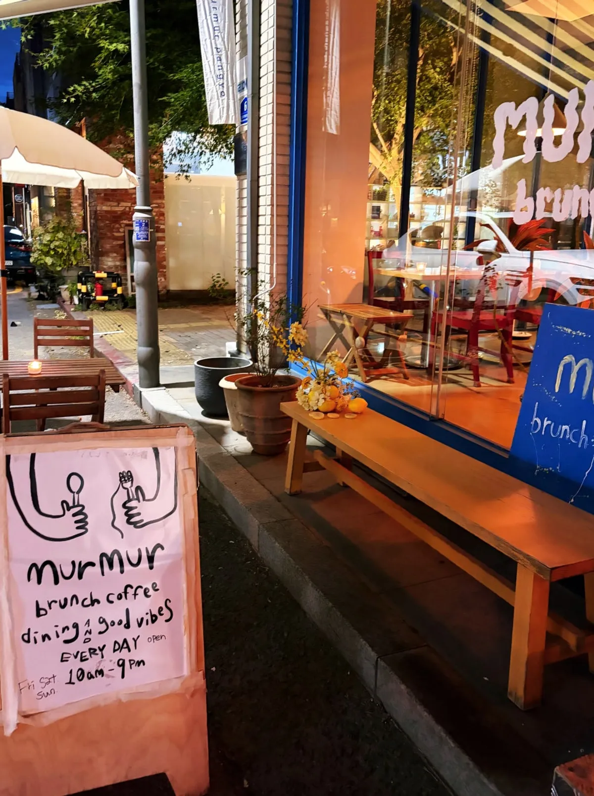 Full view of the Nordic-style Meolmeol Pangyo brunch café