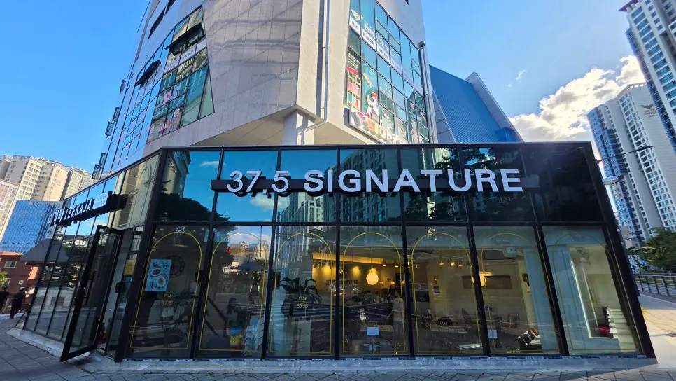 Business hours information for 37.5 Signature Mia Branch
