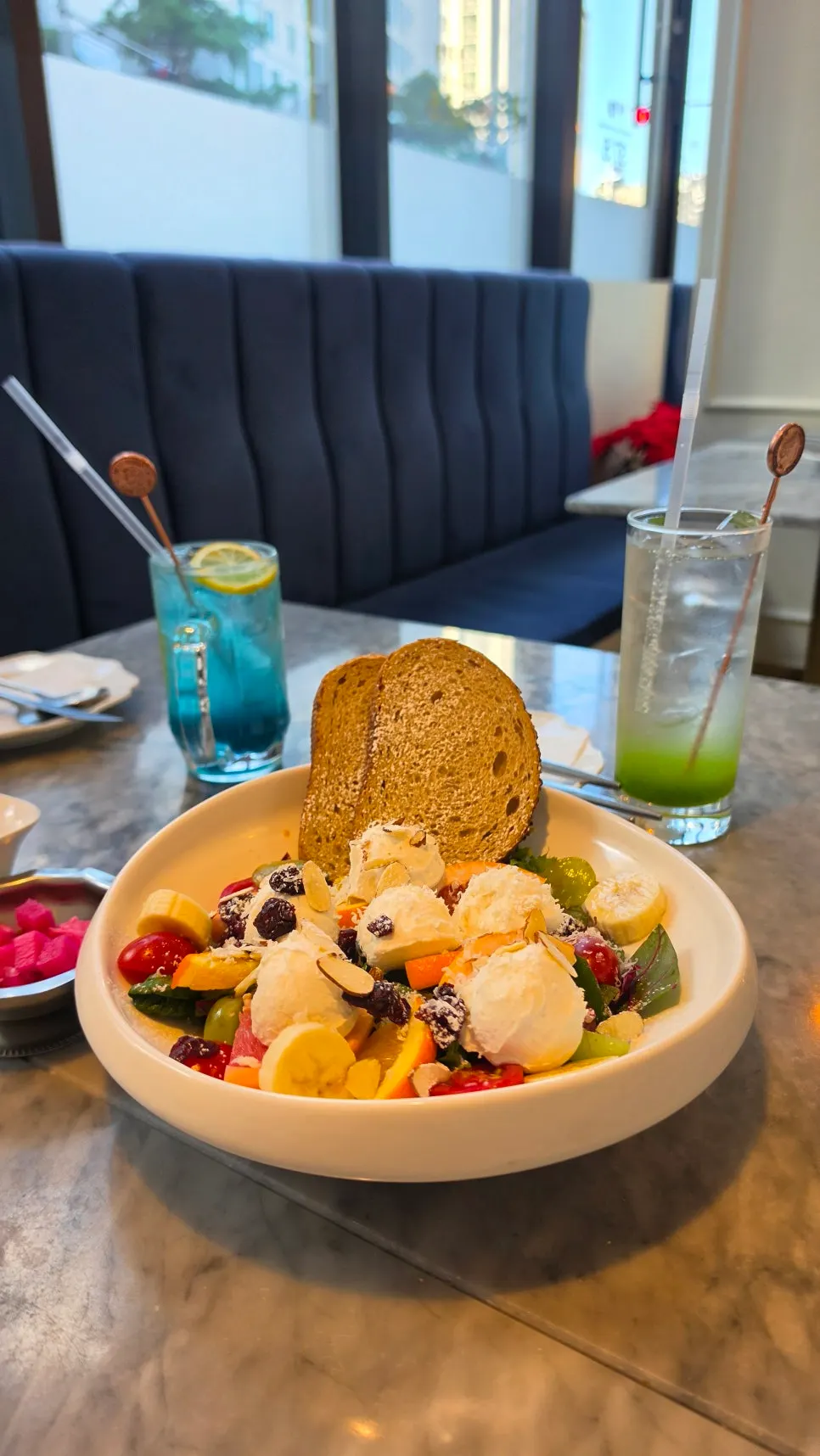 Pomegranate ricotta cheese salad with shine muscat ade