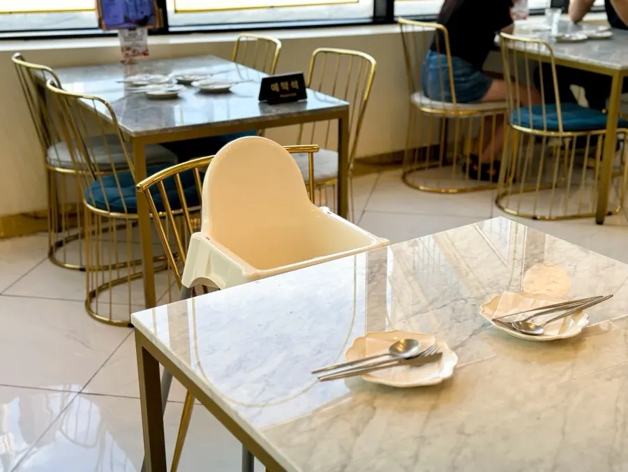 37.5 Signature Mia Branch, a good place for brunch with a baby