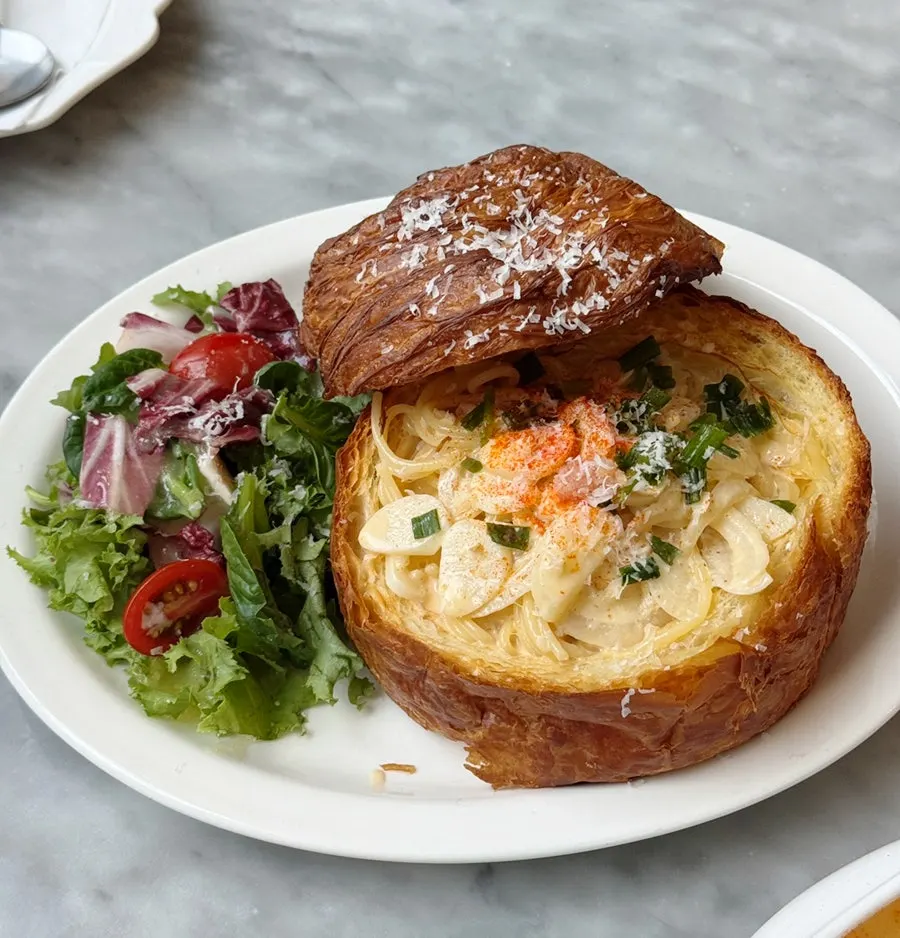 Bread-bowl pasta with extra sauce