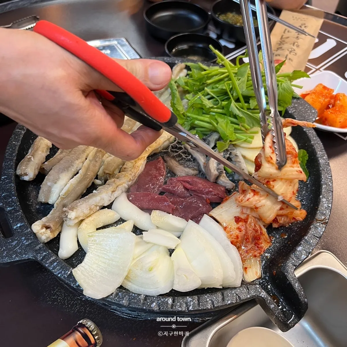 서비스로 함께 나온 염통과 벌집양 등 여러 부위