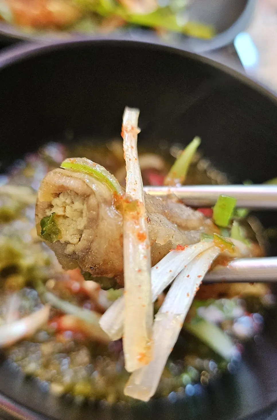 Gopchang cut into bite-sized grilled pieces
