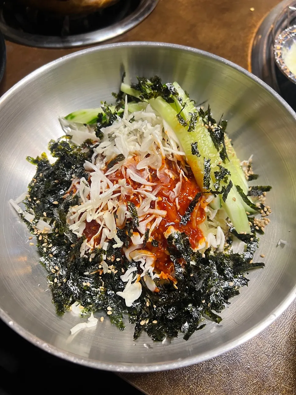 세트에 포함된 비빔쫄면