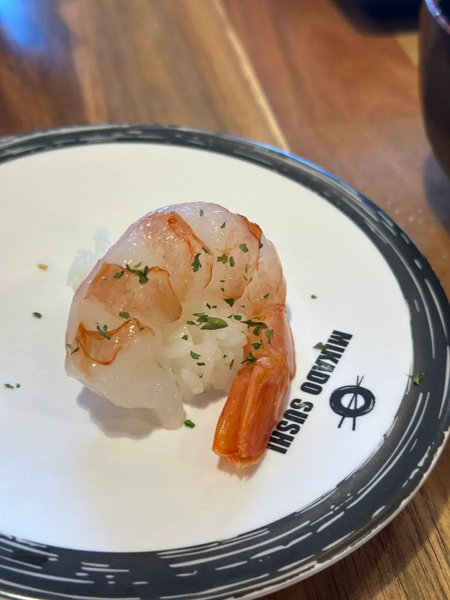 2100원 돈코츠라멘 한 그릇