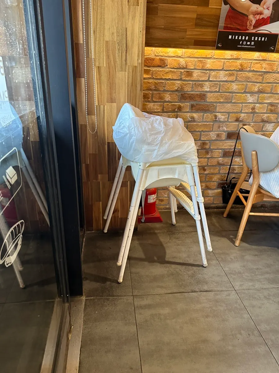 미카도스시 평택역점 매장 내부 전경
