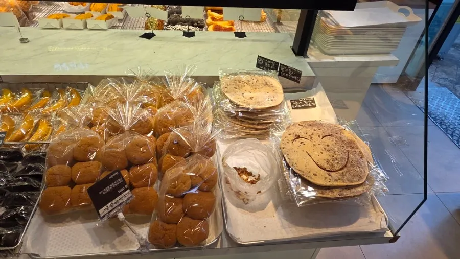 Various breads on display at Milbat Bakery Pyeongchon