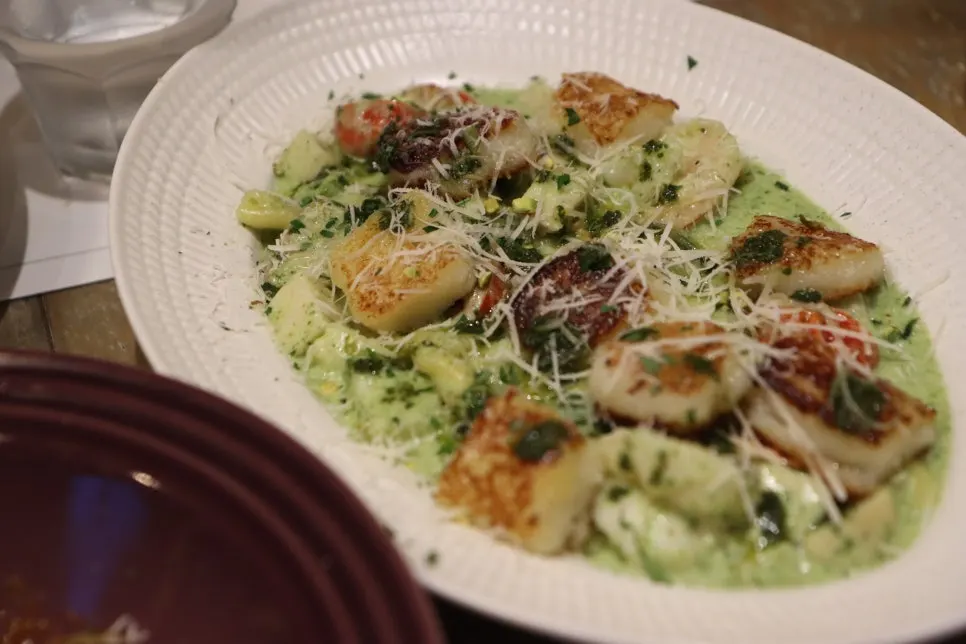 Genovese gnocchi with basil pesto